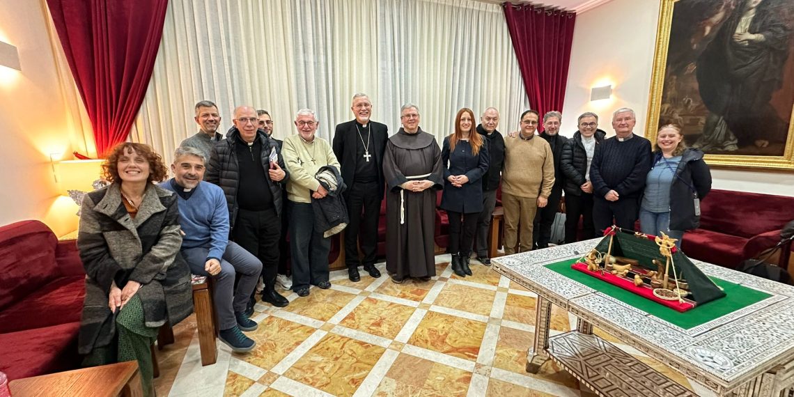 Prosegue il viaggio in Israele dei sacerdoti vibonesi. Incontro con Padre Patton, custode di Terra Santa