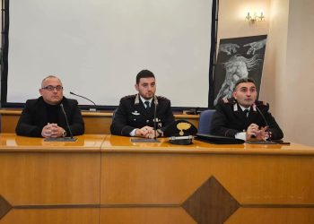 Prevenire e contrastare le truffe agli anziani, interessante incontro a Sersale con il capitano Gambuto