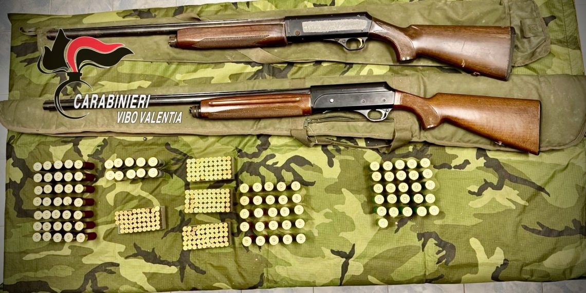 Operazione dei Carabinieri: sequestrate armi e munizioni a Mileto, arrestati due fratelli 1 Operazione dei Carabinieri: sequestrate armi e munizioni a Mileto, arrestati due fratelli