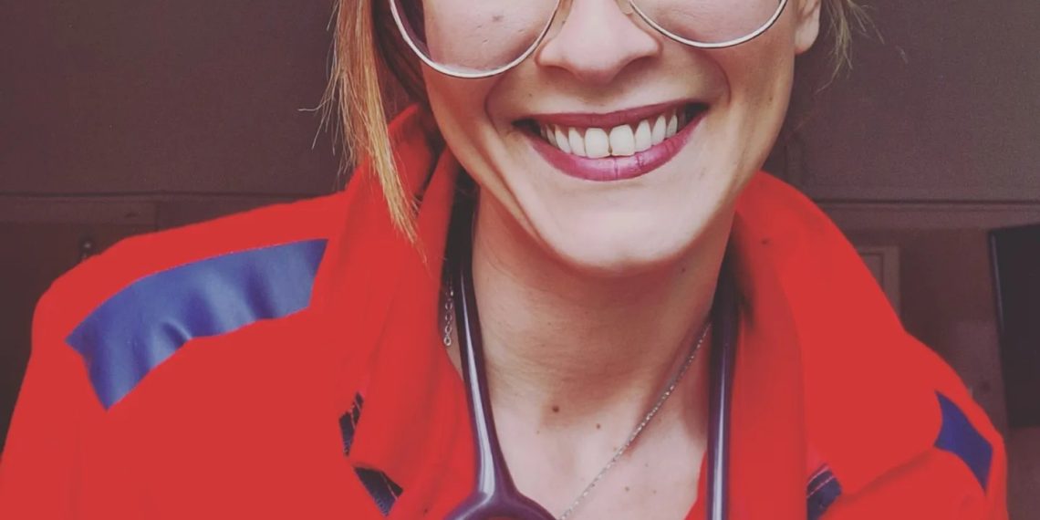 Ancora numerosi gli attestati di solidarietà alla dottoressa Alessia Piperno 1 Sanità calabrese verso il baratro? C’è chi dice no. C’è chi non accetta e invita a reagire. E chiede, a chi ha il compito, di agire