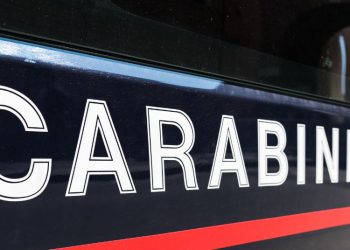 Minaccia di far saltare in aria una palazzina: arrestato 5 Maresciallo dei Carabinieri si toglie la vita in caserma