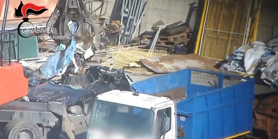 Con l’Operazione Asterisco i Carabinieri scoprono un traffico illecito di rifiuti (VIDEO)