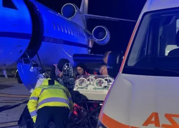 Volo salvavita per un bimbo di appena un giorno da Lamezia a Roma