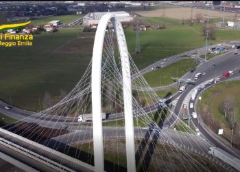 Operazione “Ombromanto”, scoperta associazione per delinquere, finalizzata ad un’imponente frode fiscale per oltre 100 milioni di euro