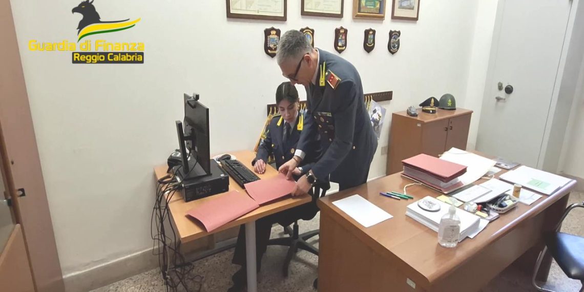 La Guardia di Finanza di Reggio Calabria scopre una truffa ai danni dell’Agenzia delle Entrate (VIDEO)