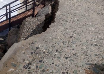 Il lungomare di Tropea devastato dalle mareggiate, il consigliere regionale Lo Schiavo interroga Occhiuto