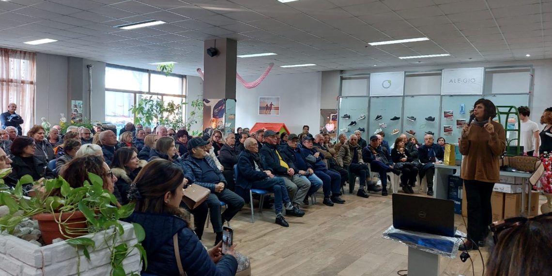 Fotobiomodulazione, una tecnica innovativa e non invasiva per trattare alcune particolari patologie (VIDEO) 1 Fotobiomodulazione, una tecnica innovativa e non invasiva per trattare alcune particolari patologie (VIDEO)