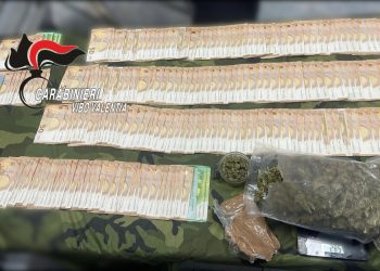 Contanti e droga: arrestato un quarantenne a Mileto