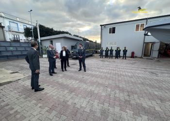 Visita del Prefetto di Vibo Valentia al Comando Provinciale della Guardia di Finanza ed al Reparto Operativo Aeronavale