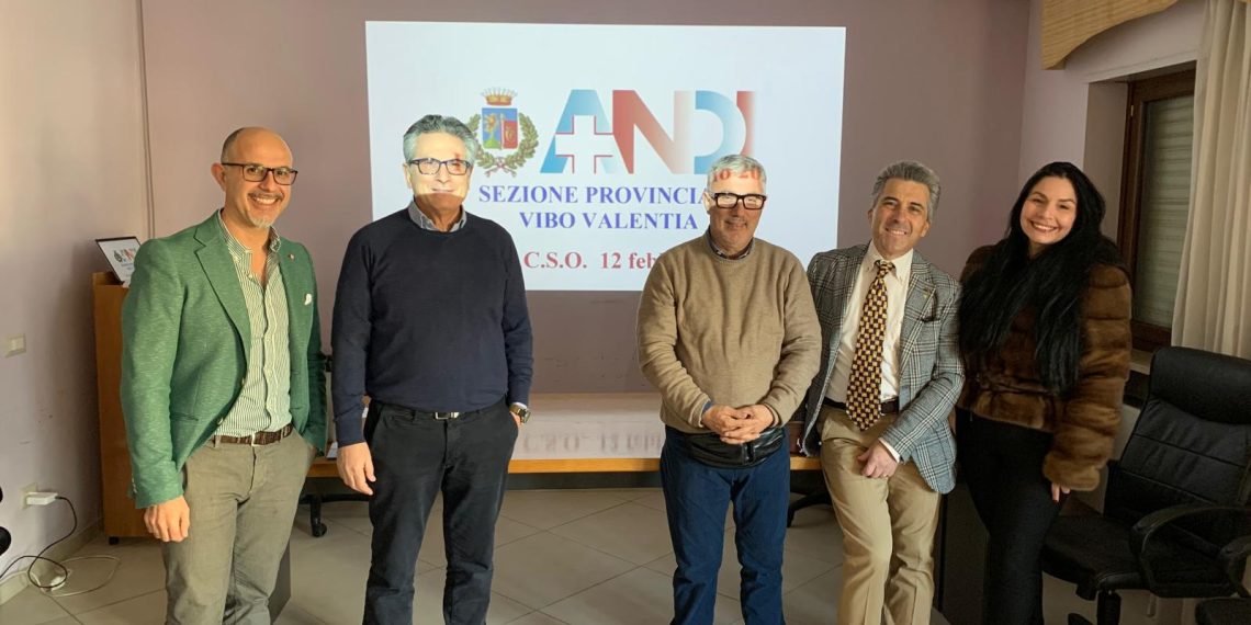 A Vibo Valentia il primo corso per Collaboratore di Studio Odontoiatrico 1 A Vibo Valentia il primo corso per Collaboratore di Studio Odontoiatrico