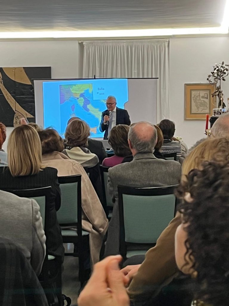 Le forti contrapposizioni antiche e moderne fra Nord e Centro-Sud Italia nell'incontro al “Circolo Catanzaro 1871” 7 WhatsApp Image 2025 02 20 at 15.48.28