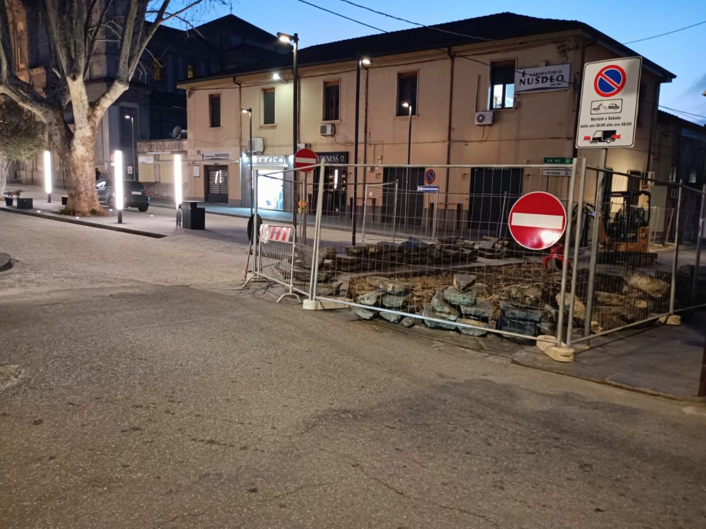 Le rigenerazioni vibonesi che creano disagi e non piacciono. Adesso scatta la denuncia 5 WhatsApp Image 2025 02 24 at 19.00.09