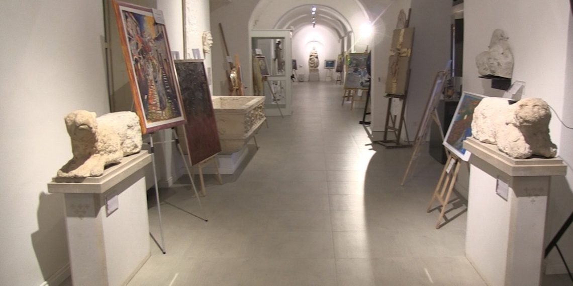 La Speranza in mostra al Museo del Duomo nel Valentianum, evento delle Giornate Leoluchiane (VIDEO) 1 La Speranza in mostra al Museo del Duomo nel Valentianum, evento delle Giornate Leoluchiane (VIDEO)