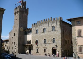 Arezzo: la città toscana della “Vita è Bella”, ricca di opere d’arte, bellissimi palazzi e trattorie dove mangiare da sballo