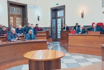 Sanità vibonese, la Conferenza dei Sindaci è solo bagarre politica tra schieramenti contrapposti