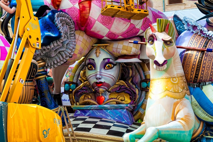 Fallas de Valencia, una festa divertente e spettacolare che si svolge a marzo! 7 fallas 1