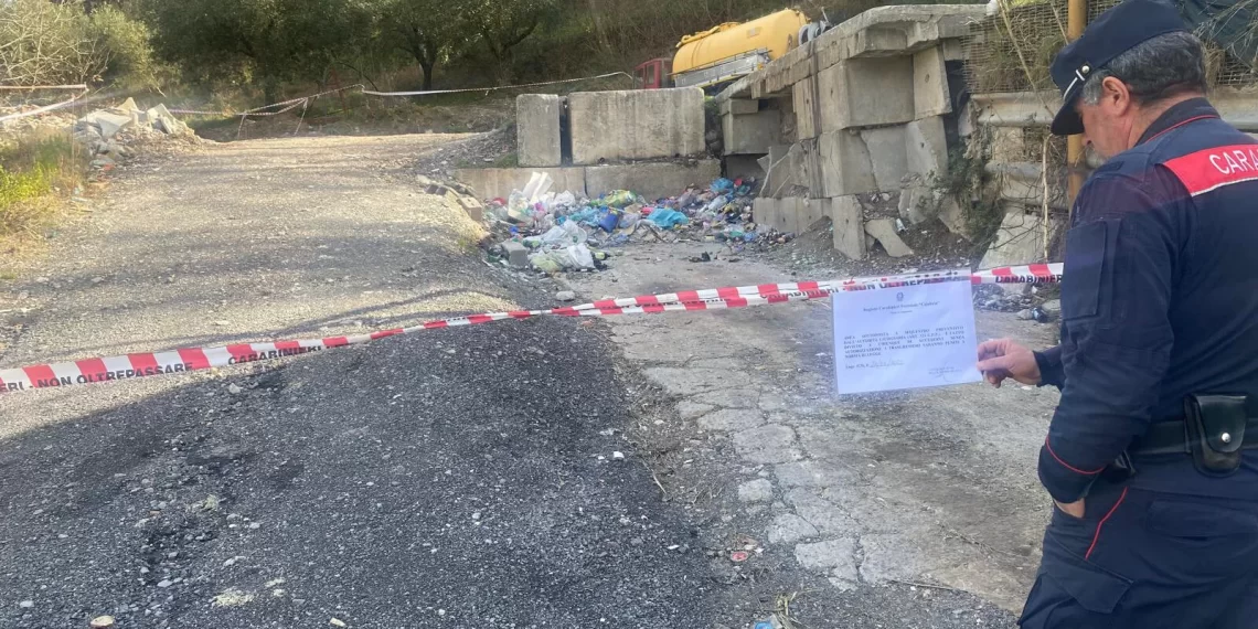 I Carabinieri Forestali hanno sequestrato a Scalea il Centro di Raccolta Comunale e a Lago una discarica abusiva