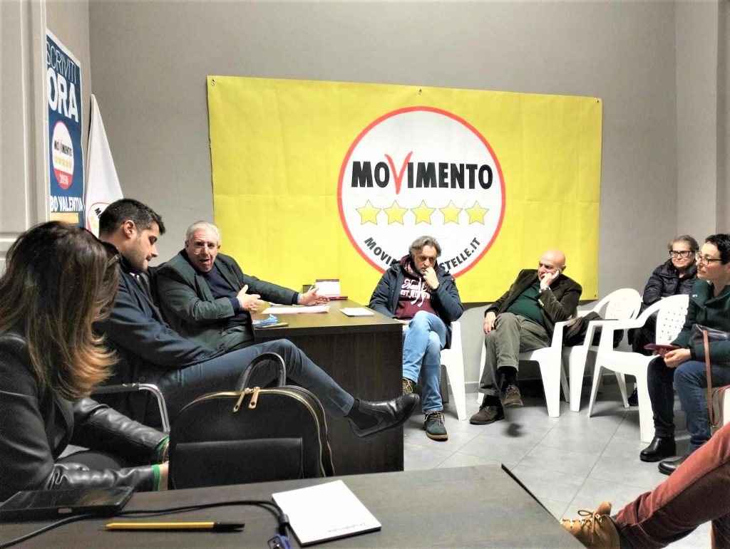 Vibo Valentia, i pentastellati incalzano il sindaco Romeo: è la cultura la strada per invertire la rotta e creare sviluppo 3 2 del 14 marzo 2025