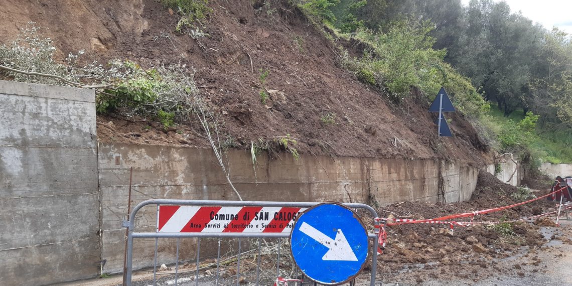 Frane sulle strade del Vibonese, a rischio isolamento diverse località e interi paesi