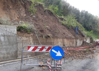 Frane sulle strade del Vibonese, a rischio isolamento diverse località e interi paesi
