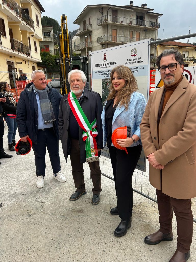 Al via i lavori del CIS "Svelare Bellezza" a Santa Severina, inaugurato il cantiere 4 WhatsApp Image 2025 03 10 at 16.44.57