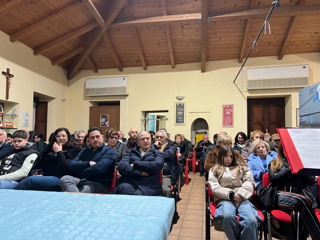 Presentato a Piscopio l'ultimo libro di Antonio Piperno edito da Libritalia, "L'angelo senza ali - Lettera a Davide" 4 WhatsApp Image 2025 03 29 at 13.12.30