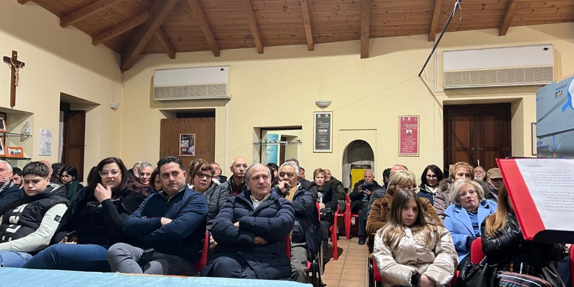 Presentato a Piscopio l’ultimo libro di Antonio Piperno edito da Libritalia, “L’angelo senza ali – Lettera a Davide”