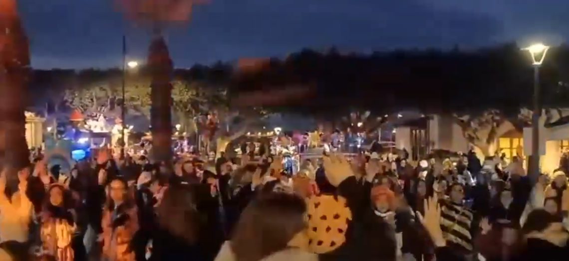 Il ritorno del Carnevalmare a Vibo Marina è stato uno straordinario successo popolare (VIDEO) 1 Il ritorno del Carnevalmare a Vibo Marina è stato uno straordinario successo popolare (VIDEO)