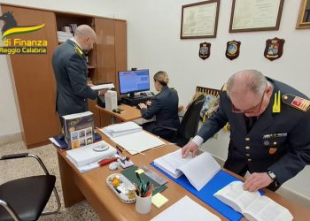 Scoperta un’ingente truffa ai danni dell’INPS, sequestrati 350 mila euro (VIDEO)