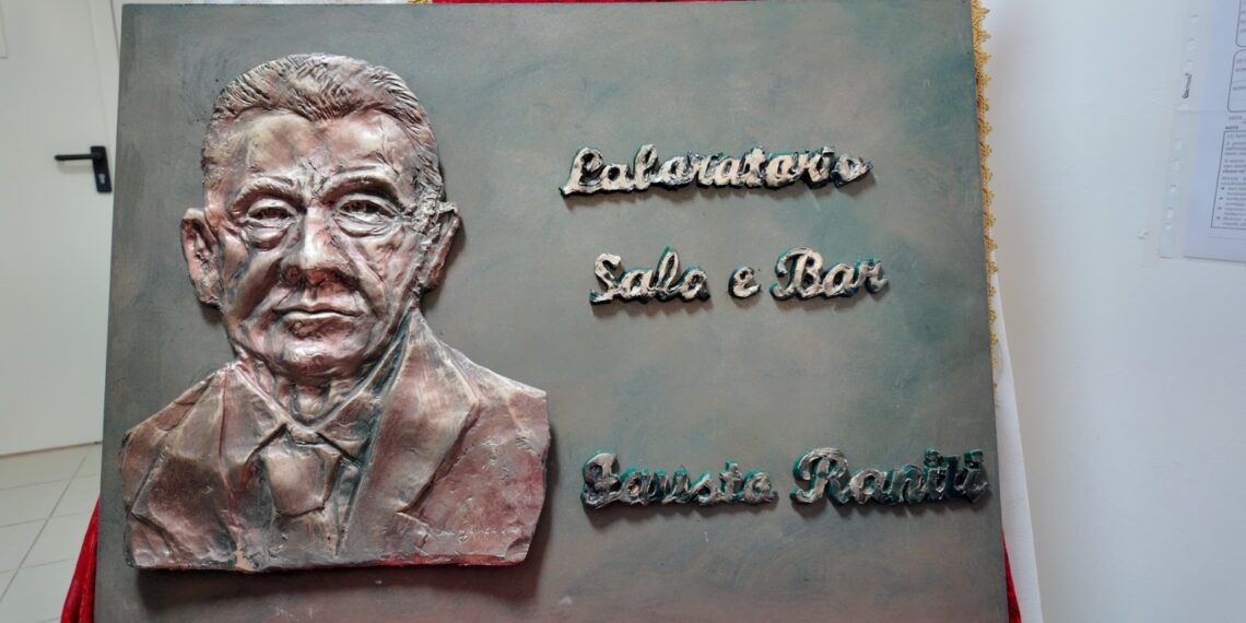 Intitolato a Fausto Raniti il Laboratorio Sala e Bar dell’Alberghiero di Vibo Valentia