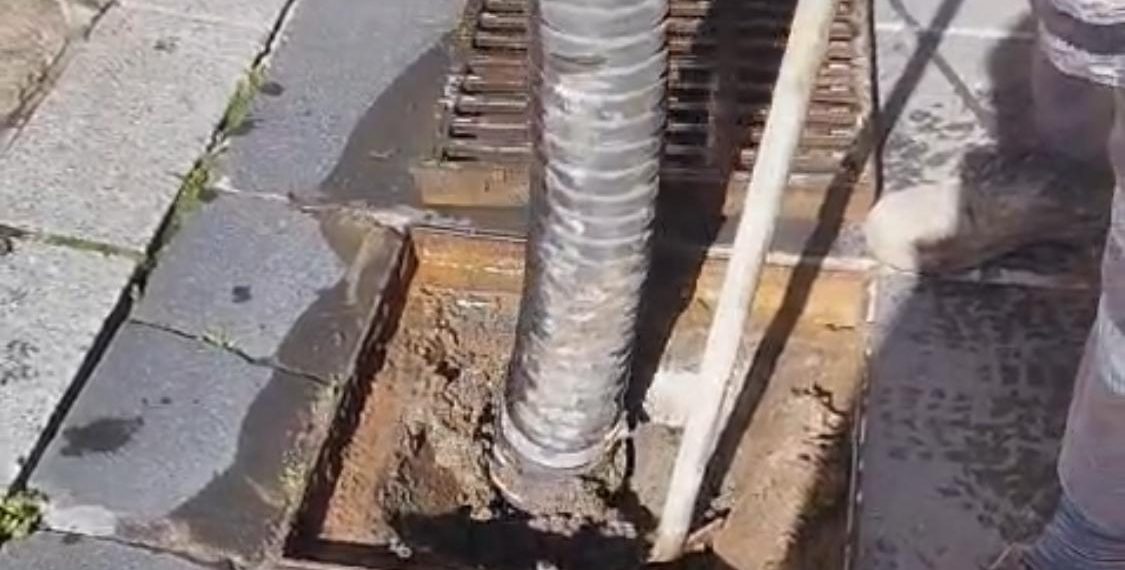 Emergenza rete raccolta acque bianche, finalmente a Vibo Valentia si avvia la pulizia straordinaria dei tombini