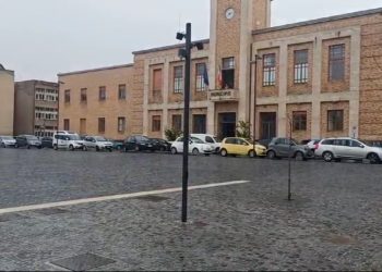 Non c’è pace per la Giunta Romeo! Spunta adesso l’assessore «incompatibile»… per debiti