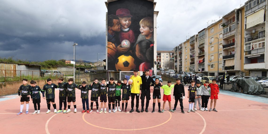 Ad Arghillà inaugurato un murales contro il razzismo 1 Ad Arghillà inaugurato un murales contro il razzismo