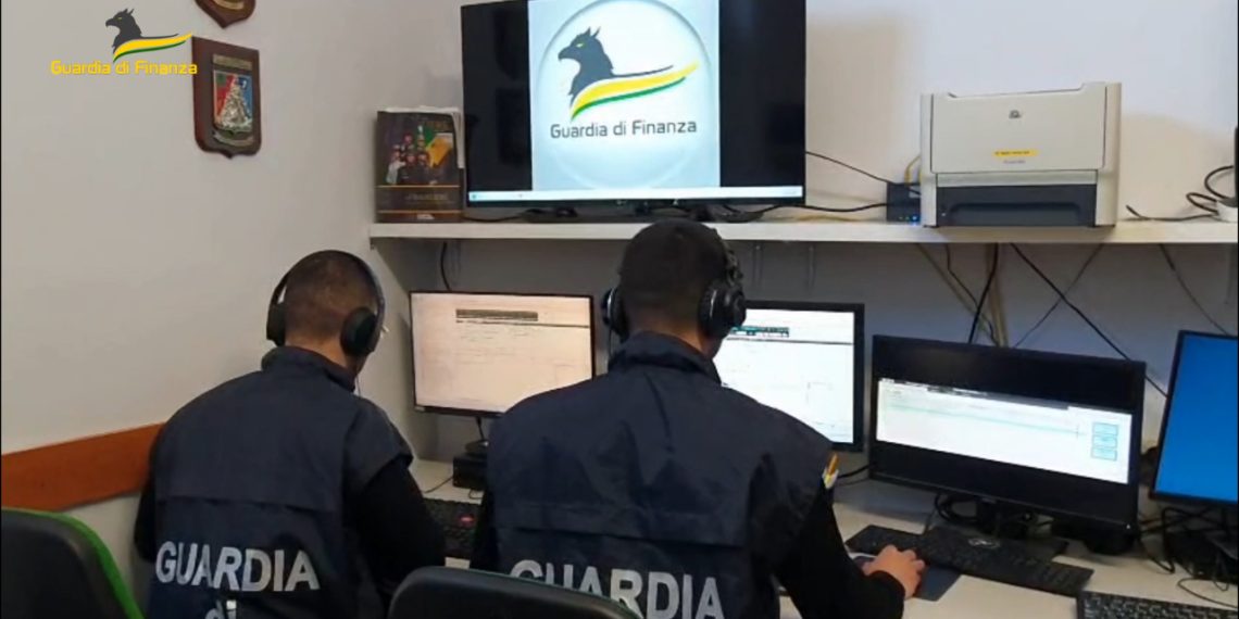 La guardia di Finanza arresta 10 persone per associazione di stampo mafioso