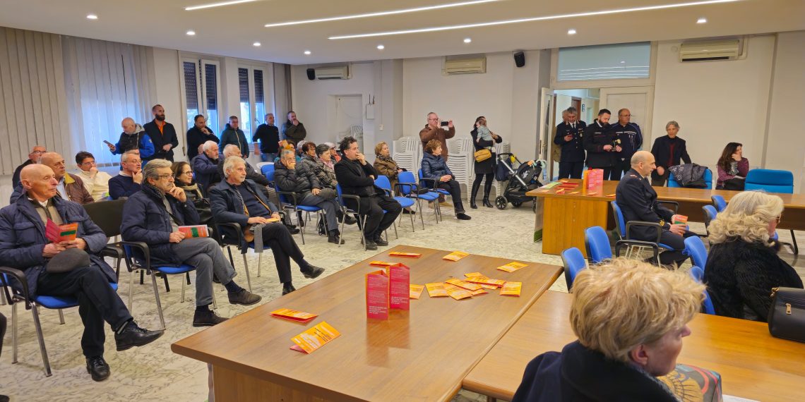 Grande partecipazione all’incontro sulla prevenzione contro le truffe e i furti nei confronti delle persone anziane