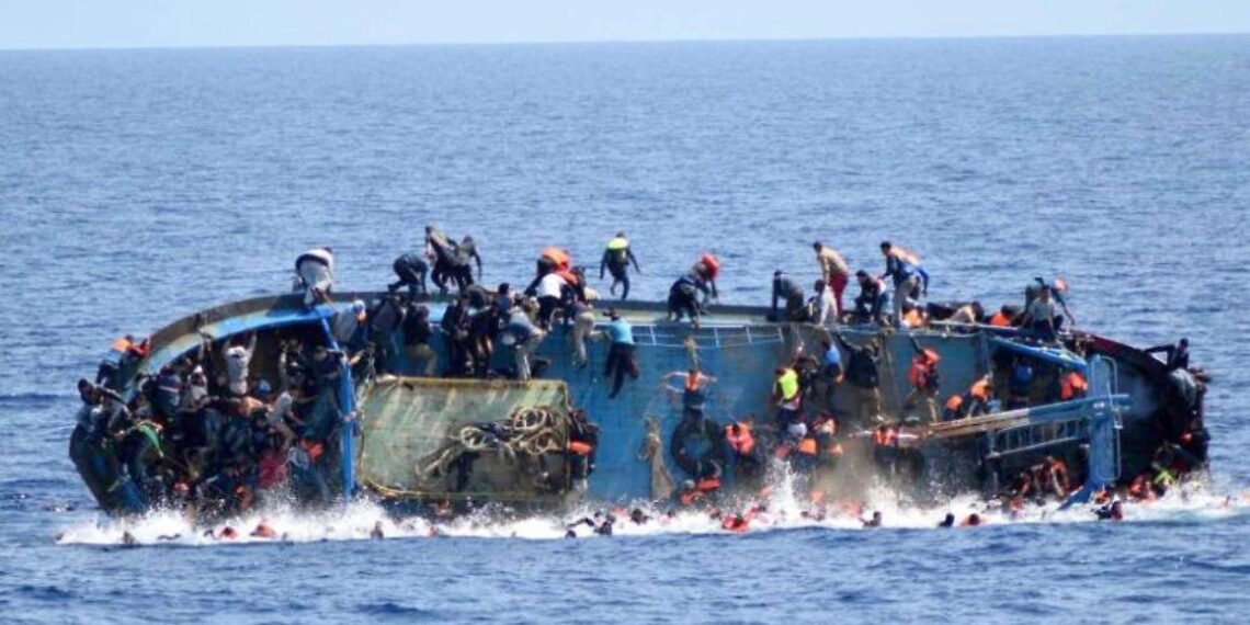 Arrestati tre pakistani per traffico di migranti