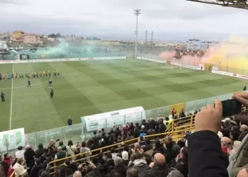 Scontri tra i tifosi del Sambiese e della Vigor Lamezia