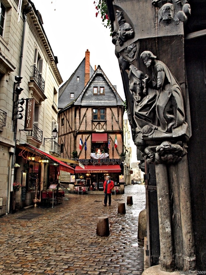 Tours: la porta della Valle della Loira in Francia, una delle destinazioni europee più importanti e complete 4 tours 2