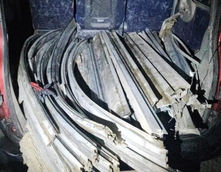 I Carabinieri della Compagnia di Crotone hanno deninciato diverse persone per furto e danneggiamenti