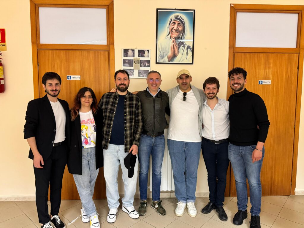 Triparni ritrova la sua voce: nasce la nuova sede dell’associazione culturale “Vocal Tactus” 8 FOTO CON IL PRESIDENTE DELLOCC GINFRANCO CAMBARERI E I RAPPRESENTANTI DELLASSOCIAZIONE LA RADICE SOCIALE DI MONTAURO