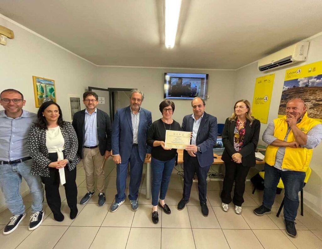 Concluso il corso di alta formazione sul marketing del turismo rurale promosso da Coldiretti Calabria e Unical 4 La consegna degli attestati
