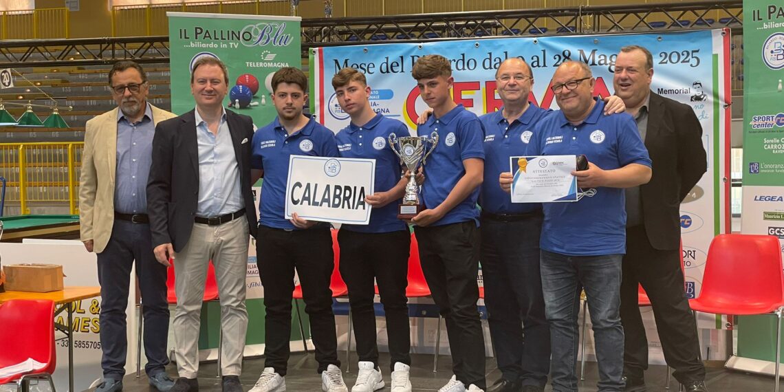 La squadra del Nautico campione d’Italia 2025 di Biliardo sportivo