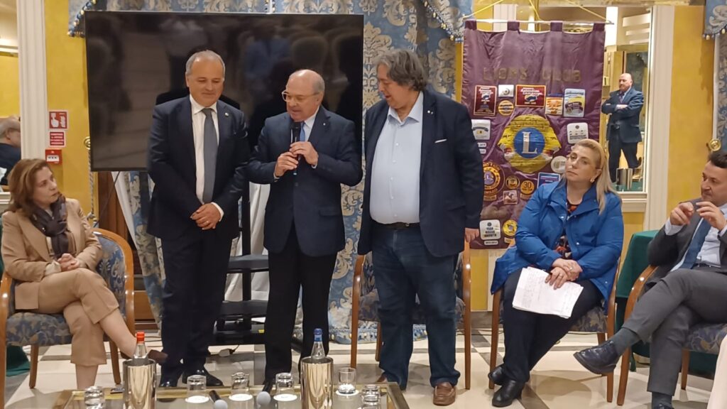 "Insieme si può", continua il progetto dei Lions di Vibo Valentia che coinvolge anche le associazioni di servizio (VIDEO) 5 WhatsApp Image 2025 05 07 at 00.02.48 2