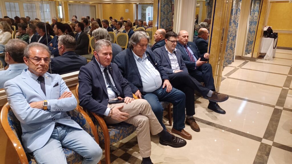 "Insieme si può", continua il progetto dei Lions di Vibo Valentia che coinvolge anche le associazioni di servizio (VIDEO) 3 WhatsApp Image 2025 05 07 at 00.04.30