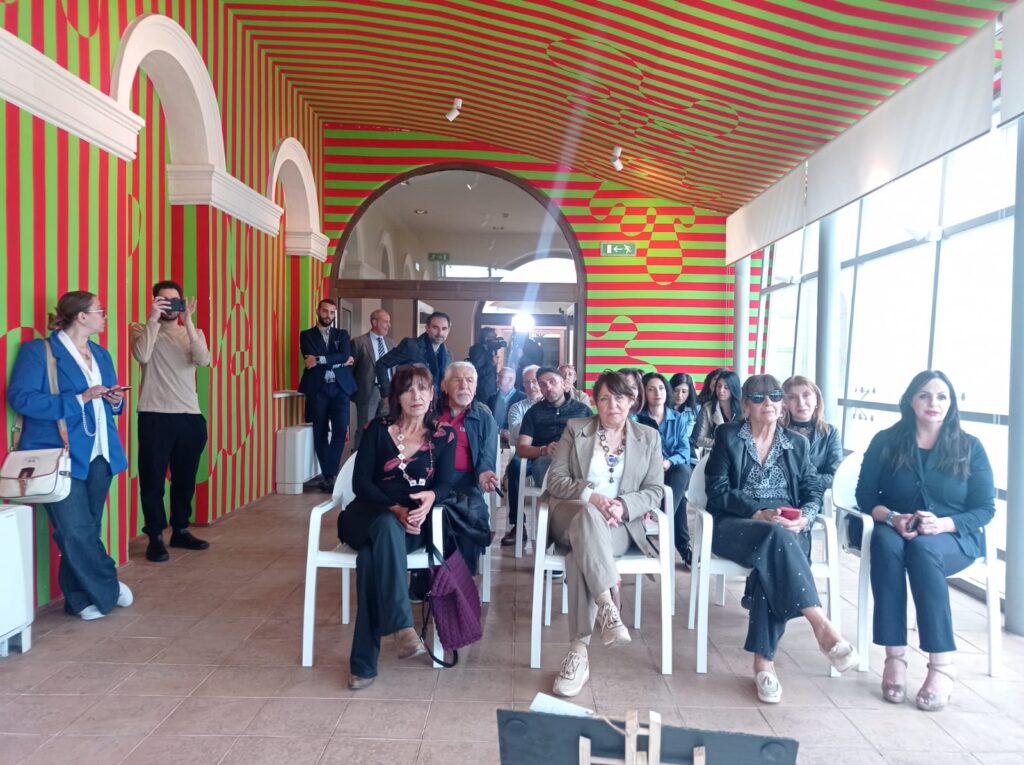 A Zagarise 140 artisti per fare riflettere sul futuro delle aree montane fra denatalità, sistema viario e servizi 3 WhatsApp Image 2025 05 24 at 16.20.07 1