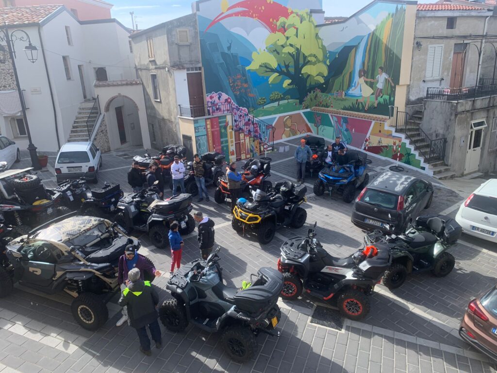 Una domenica all'insegna dei quad a Zagarise fra arte, sport, natura e cultura 5 WhatsApp Image 2025 05 25 at 15.32.57