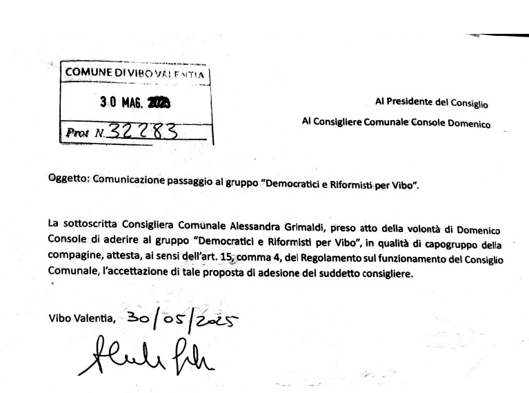 Certi amori fanno dei giri immensi... Console aderisce ai Democrati Riformisti. E il Sindaco Romeo che ne pensa? 4 accettazione gruppo