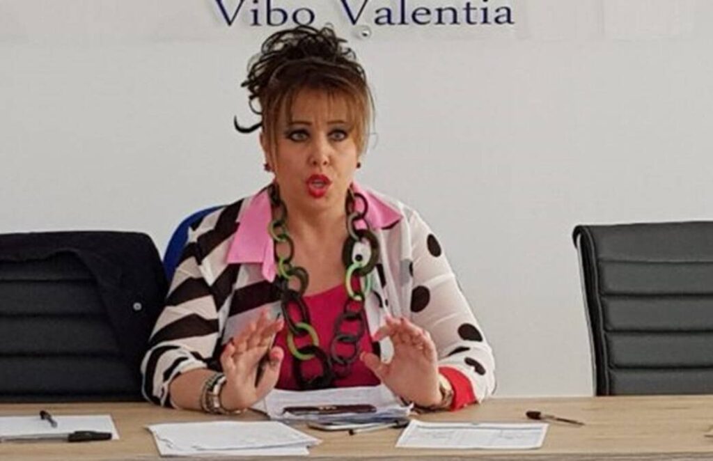 Confesercenti denuncia il silenzio dell’amministrazione Romeo sui temi vitali per il commercio cittadino 3 antonella petracca