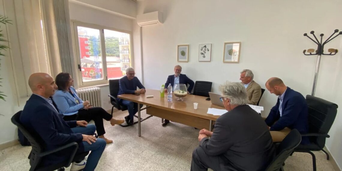 Contratto d’appalto a Motta San Giovanni per rete fognaria e collettamento