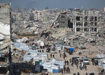 L’amico mio che muore sui campi di guerra. L’amico mio vivrà per il tempo nuovo che verrà